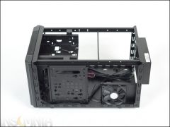 CM Elite 130 interior (5)