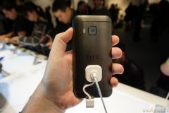 HTC One M9 3