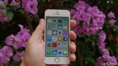 Apple iPhone SE