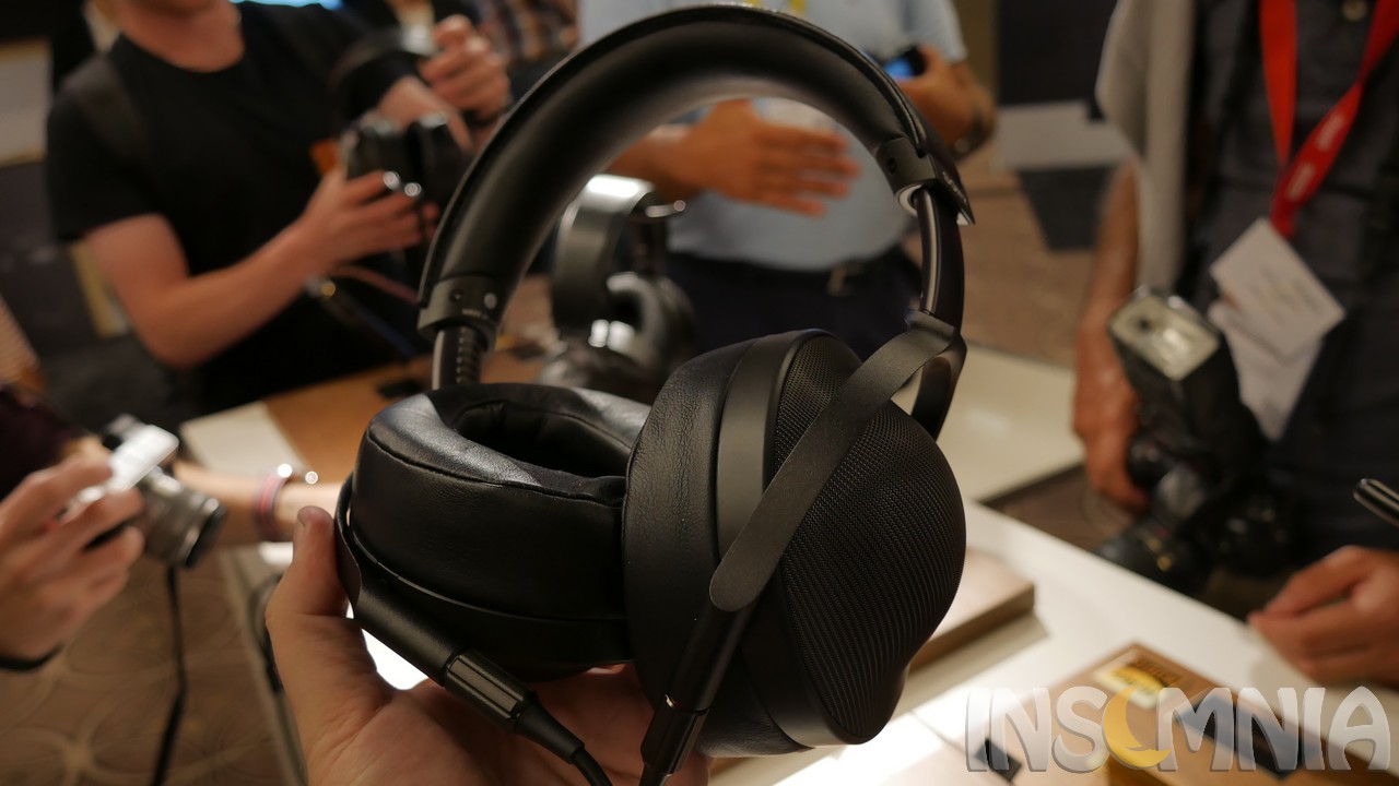 SONY MDR-Z1R