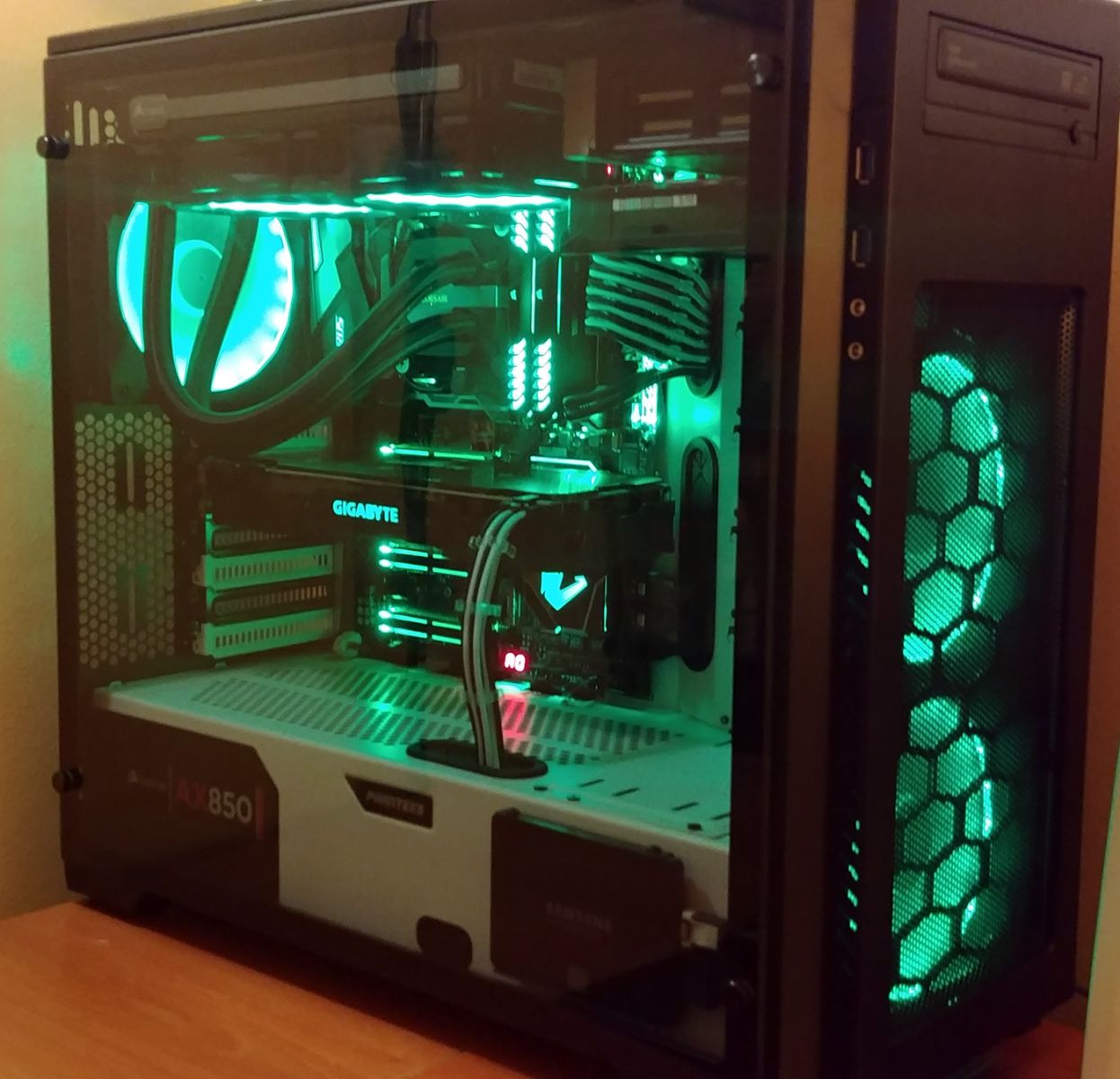 Enthoo pro M SE Z370