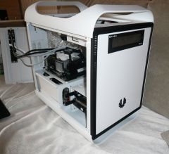 bitfenix prodigy white black 11