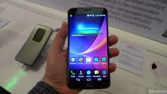 LG G Flex - Πρώτη επαφή