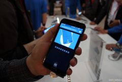 Samsung Galaxy S5 - Πρώτη επαφή