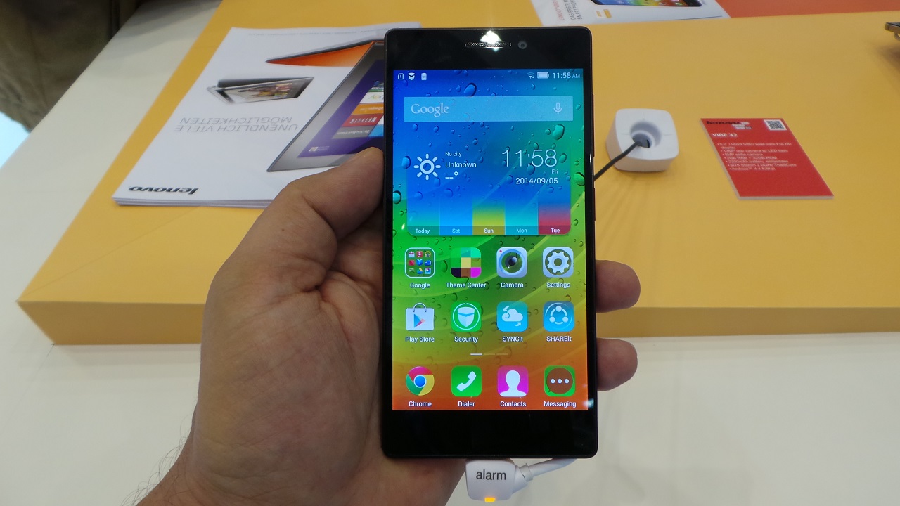 Lenovo Vibe X2. Ξεχωριστή σχεδίαση, δυνατά χαρακτηριστικά (hands-on video)