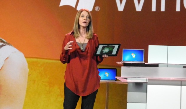 Windows 8: 100 εκ. πωλήσεις στο δρόμο για τα Windows Blue