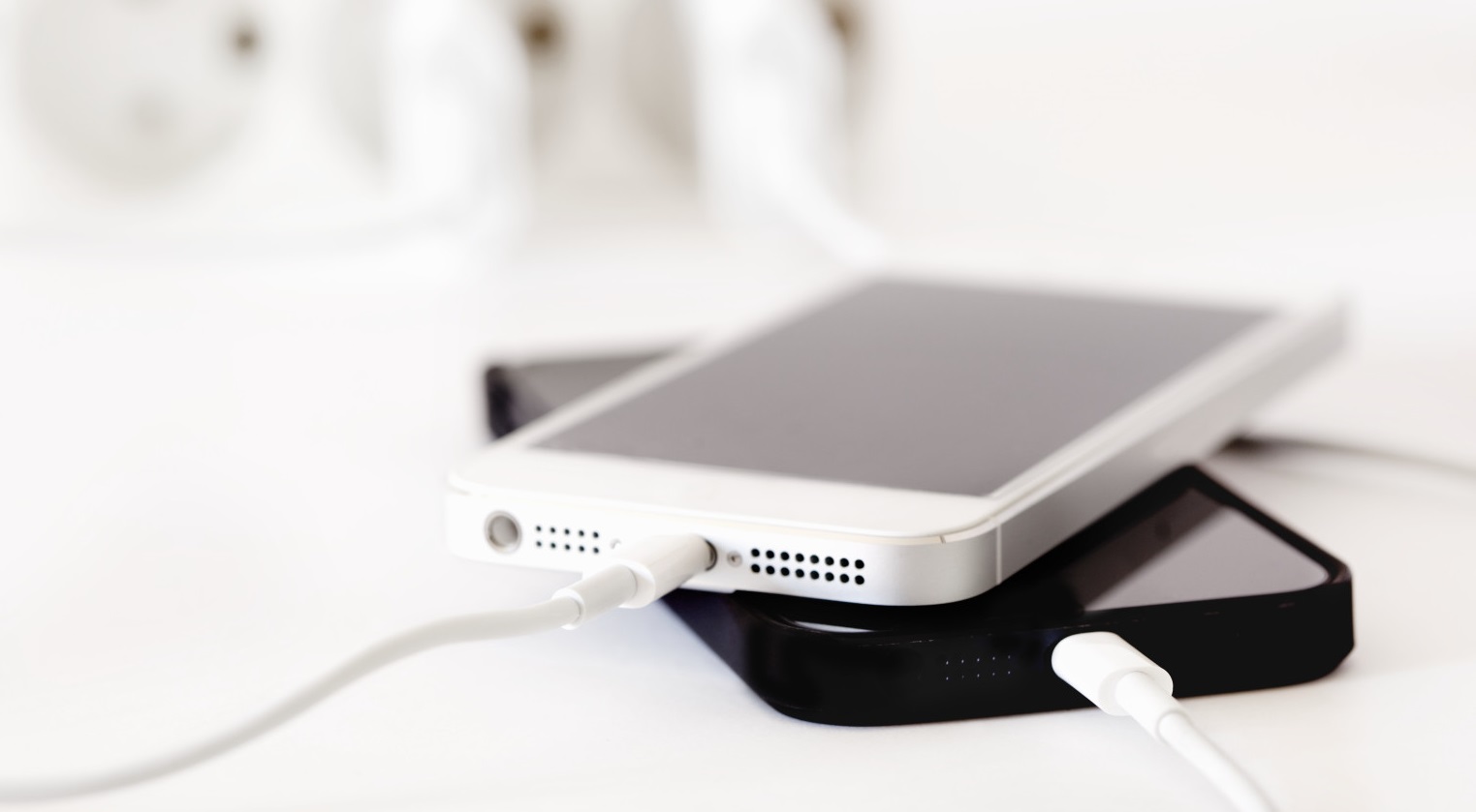 Σε αντίθεση με την Apple, οι HTC, Motorola, LG και Samsung δεν μειώνουν εσκεμμένα την απόδοση των παλαιότερων συσκευών τους