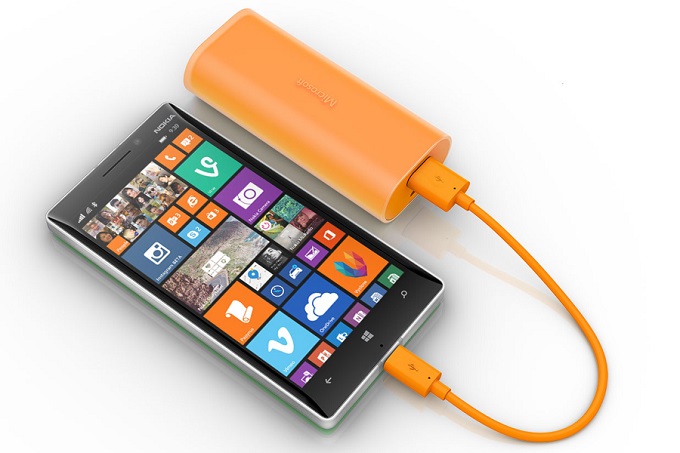 Νέος Portable Power DC-21 στα 6000mAh και δεν είναι Nokia, αλλά Microsoft