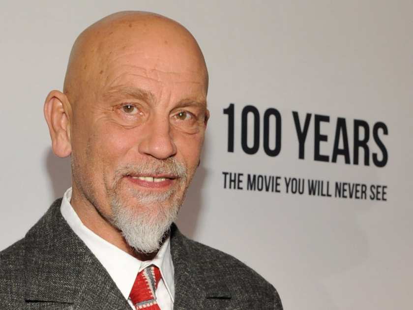 Ο John Malkovich πρωταγωνιστεί σε ταινία, η οποία θα κυκλοφορήσει σε 100 χρόνια