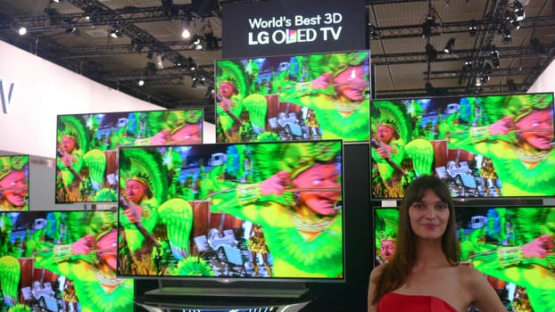 LG 55EM9600: 55 ίντσες τρισδιάστατης OLED !