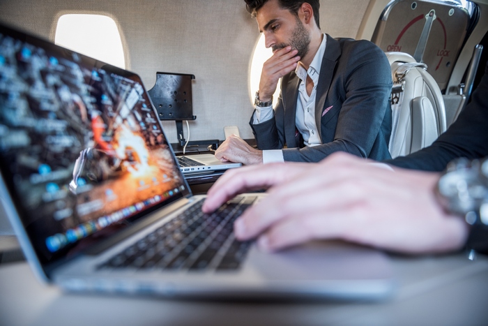 ΗΠΑ: Πιθανή απαγόρευση των laptop στις πτήσεις και από άλλες ευρωπαϊκές πόλεις πέραν της Κωνσταντινούπολης