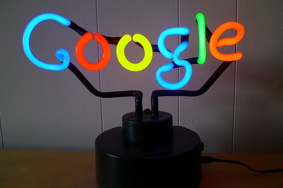 Nέο plugin από τη Google επιτρέπει την πραγματοποίηση video hangouts στο Outlook