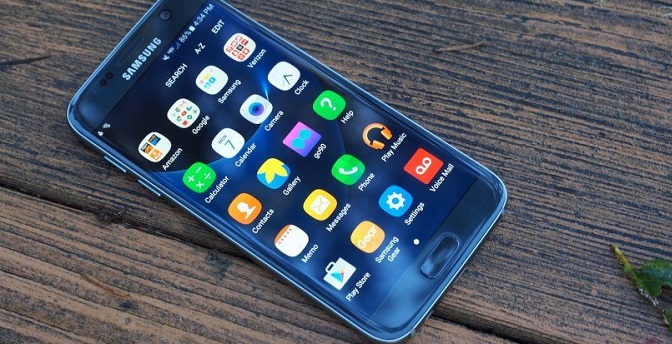 Με 6GB RAM, 256GB storage και τον ψηφιακό βοηθό Bixby έρχεται σύμφωνα με φήμες το Samsung Galaxy S8