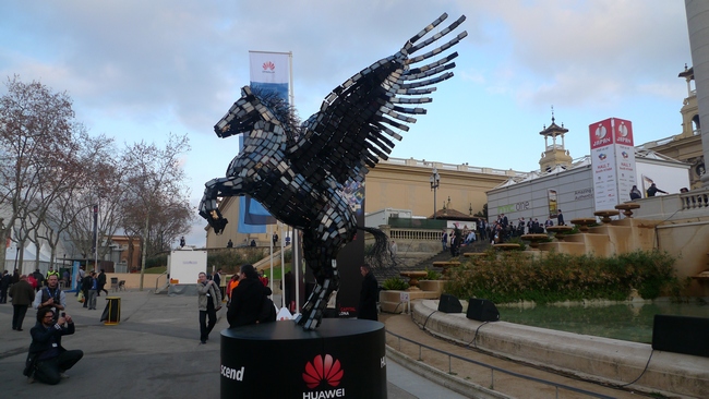 62% αύξηση στις πωλήσεις smartphone κατέγραψε η Huawei για το 1ο μισό του 2014