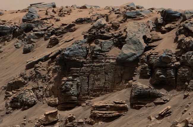 Το Curiosity ανακάλυψε πως το νερό διαμόρφωσε το τοπίο στον Άρη