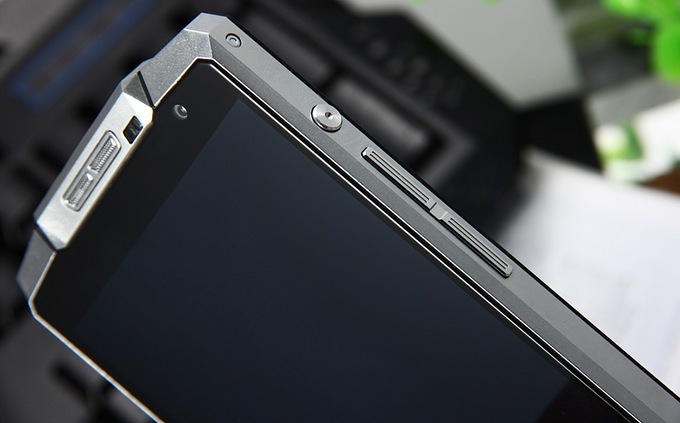 Oukitel K10000 με μπαταρία 10.000mAh και τιμή €225