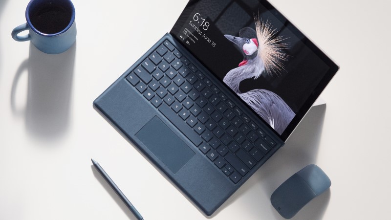 Η νέα έκδοση του Surface app της Microsoft δείχνει το επίπεδο της μπαταρίας ορισμένων περιφερειακών της