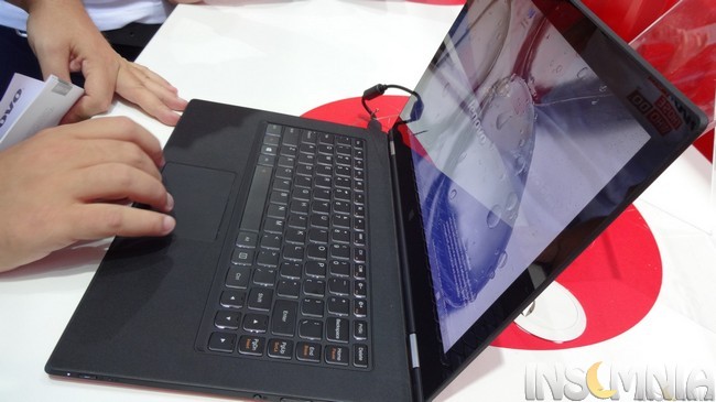 Lenovo Yoga 2 Pro με ανάλυση 3200 x 1800