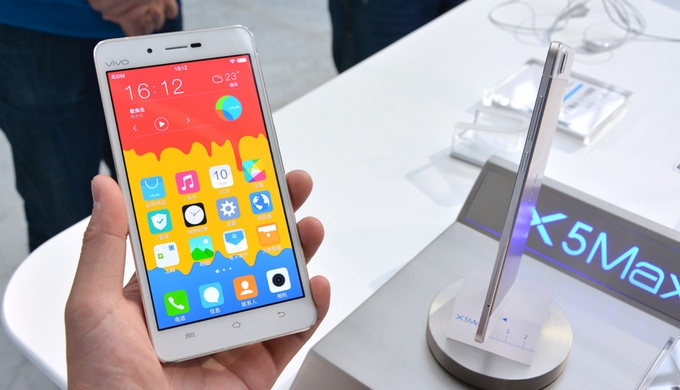 Με πάχος μόλις 4.75 χιλιοστών, το Vivo X5 Max είναι το πιο λεπτό smartphone στον κόσμο