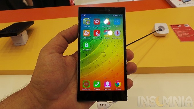 Lenovo Vibe Z2. Με 64-bit επεξεργαστή (hands-on video)
