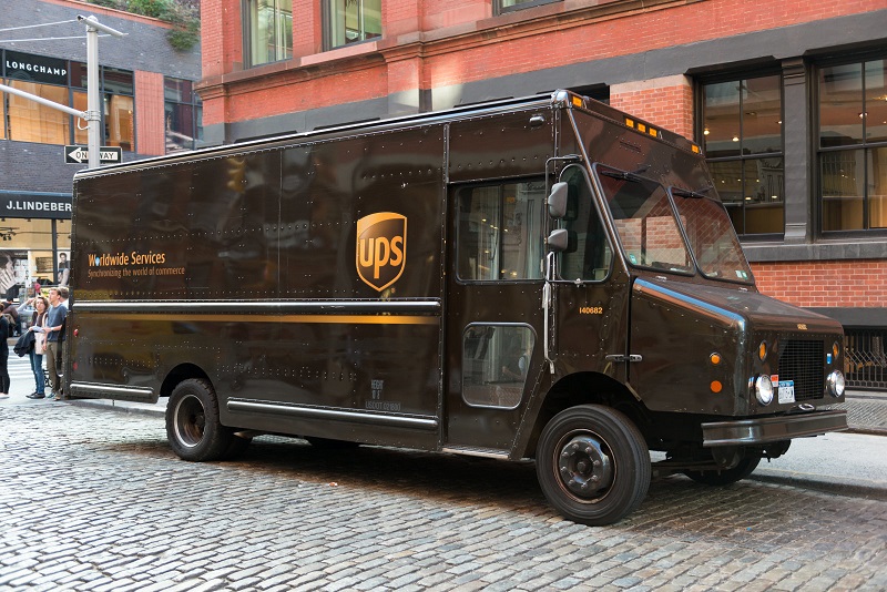 Η UPS θα μετατρέψει τα πετρελαιοκίνητα φορτηγά της σε ηλεκτρικά στη Ν. Υόρκη