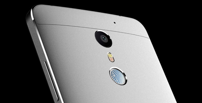 Το μεταλλικό UMI Super 4G ξεχωρίζει για τα τεχνικά χαρακτηριστικά και την τιμή των €220