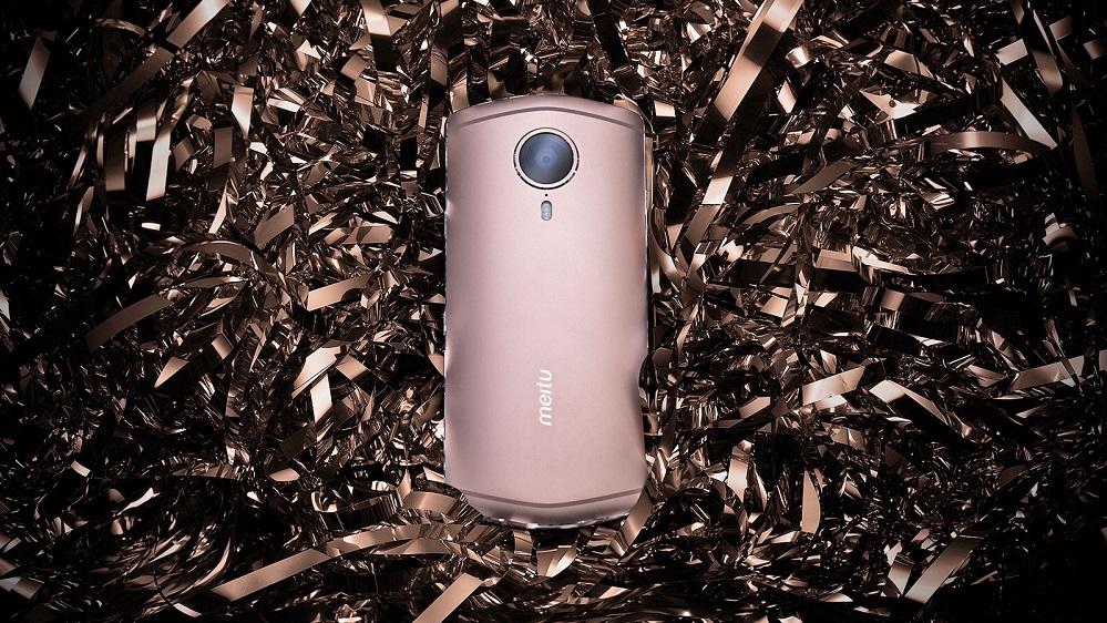 Το νέο smartphone της Meitu, χρησιμοποιεί τεχνητή νοημοσύνη για να βγάζεις καλύτερες… selfies