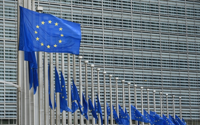 Ε.Ε προς τον τεχνολογικό κλάδο: "αφαιρέστε τη ρητορική μίσους ταχύτερα, αλλιώς θα σας αναγκάσουμε να το κάνετε"
