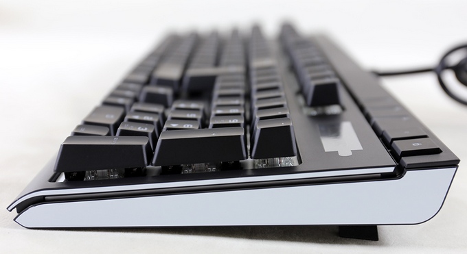 Corsair STRAFE RGB (Cherry MX Brown) Review