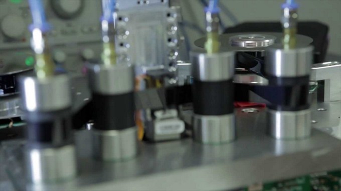 Οι IBM και Fujifilm κατασκεύασαν "κασέτα" με χωρητικότητα 220TB