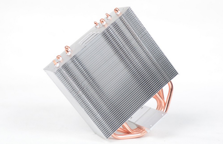 Arctic Freezer i32 Review
