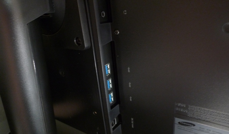 Samsung SyncMaster S27A850D Παρουσίαση