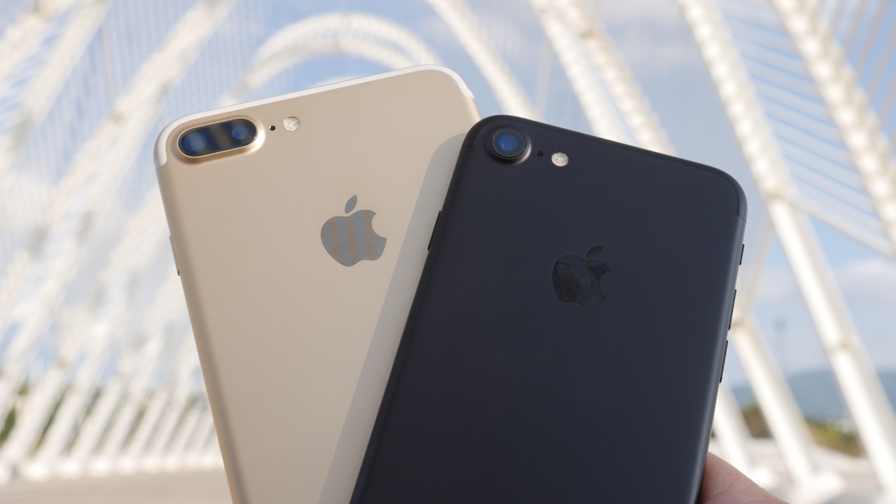 Apple iPhone 7 & iPhone 7 Plus Review
