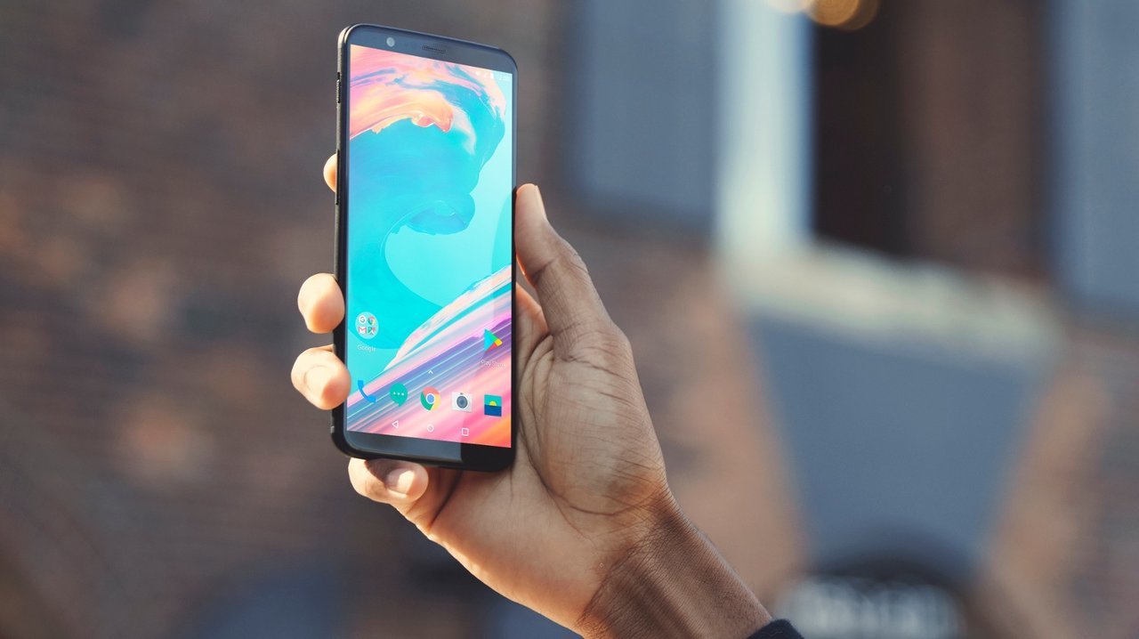 Τον Ιούνιο και με Snapdragon 845 θα κυκλοφορήσει το OnePlus 6 σύμφωνα με τον CEO της εταιρείας