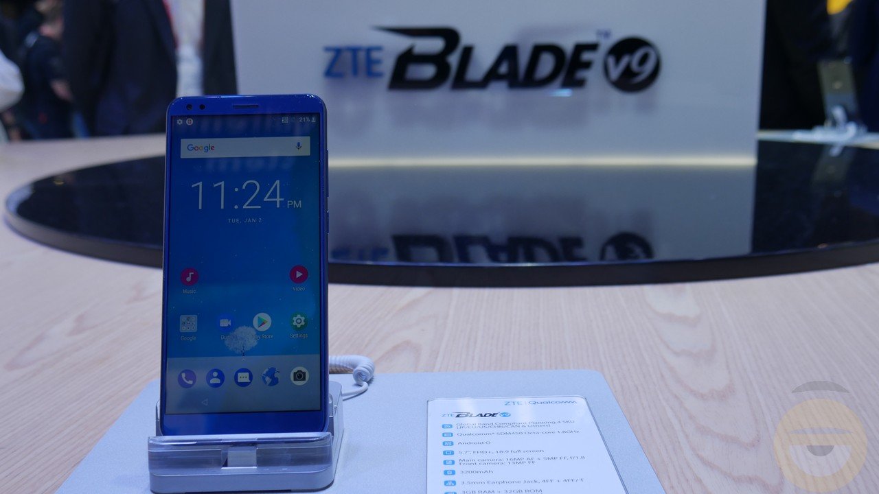 Πρώτη επαφή με τα mid-range Blade V9 και Blade V9 Vita της ZTE