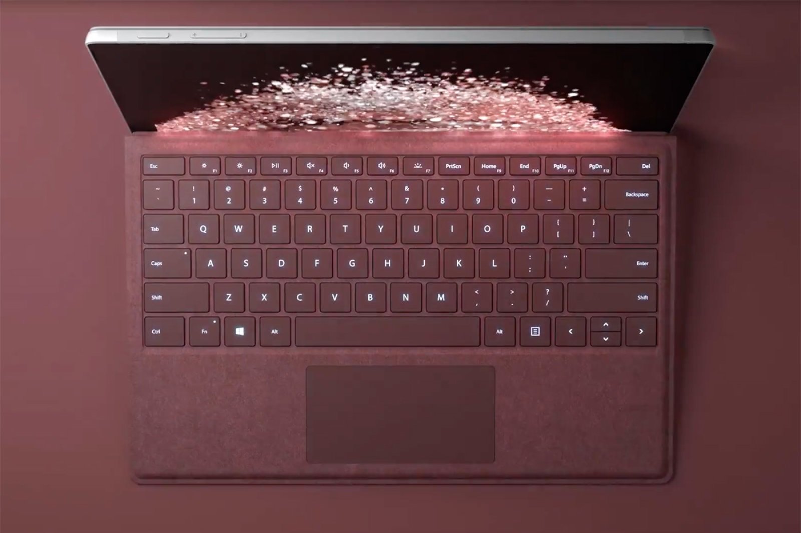 Η Microsoft ξεκίνησε να προσφέρει οικονομικότερους υπολογιστές Surface με lower specs