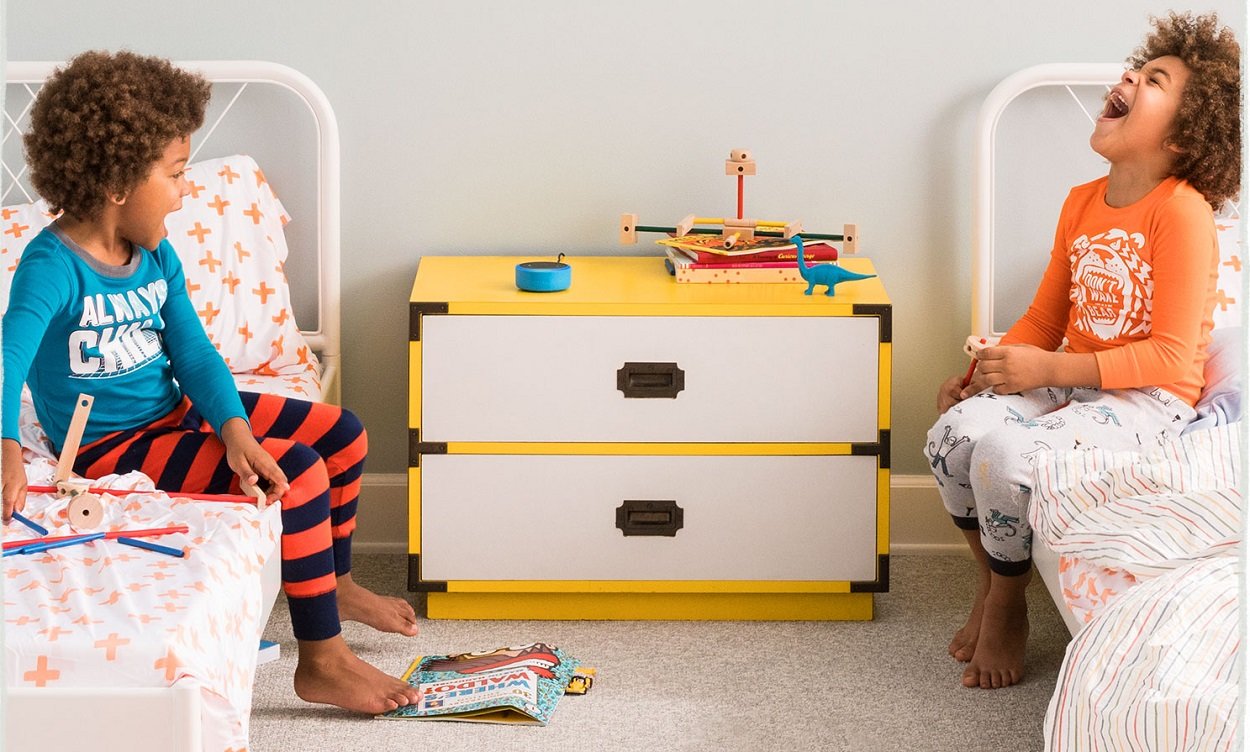 Το Echo Dot Kids Edition είναι ένα ακριβότερο Dot με γονικό έλεγχο και δωρεάν συνδρομή FreeTime Unlimited για ένα χρόνο