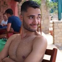Tsiaras01