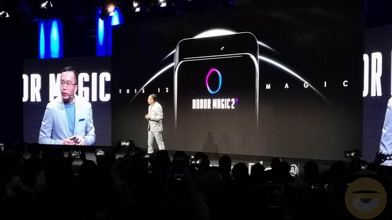 H Honor ετοιμάζει το Magic 2 που είναι “σκέτη οθόνη” και έχει slide-out κάμερες