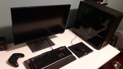 My_desk_1.jpg
