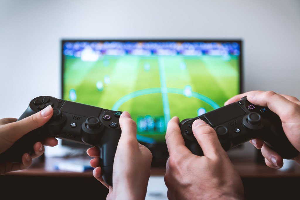 Φήμες ότι το επερχόμενο PlayStation 5 θα λανσαριστεί το 2020 και θα στοιχίζει $500