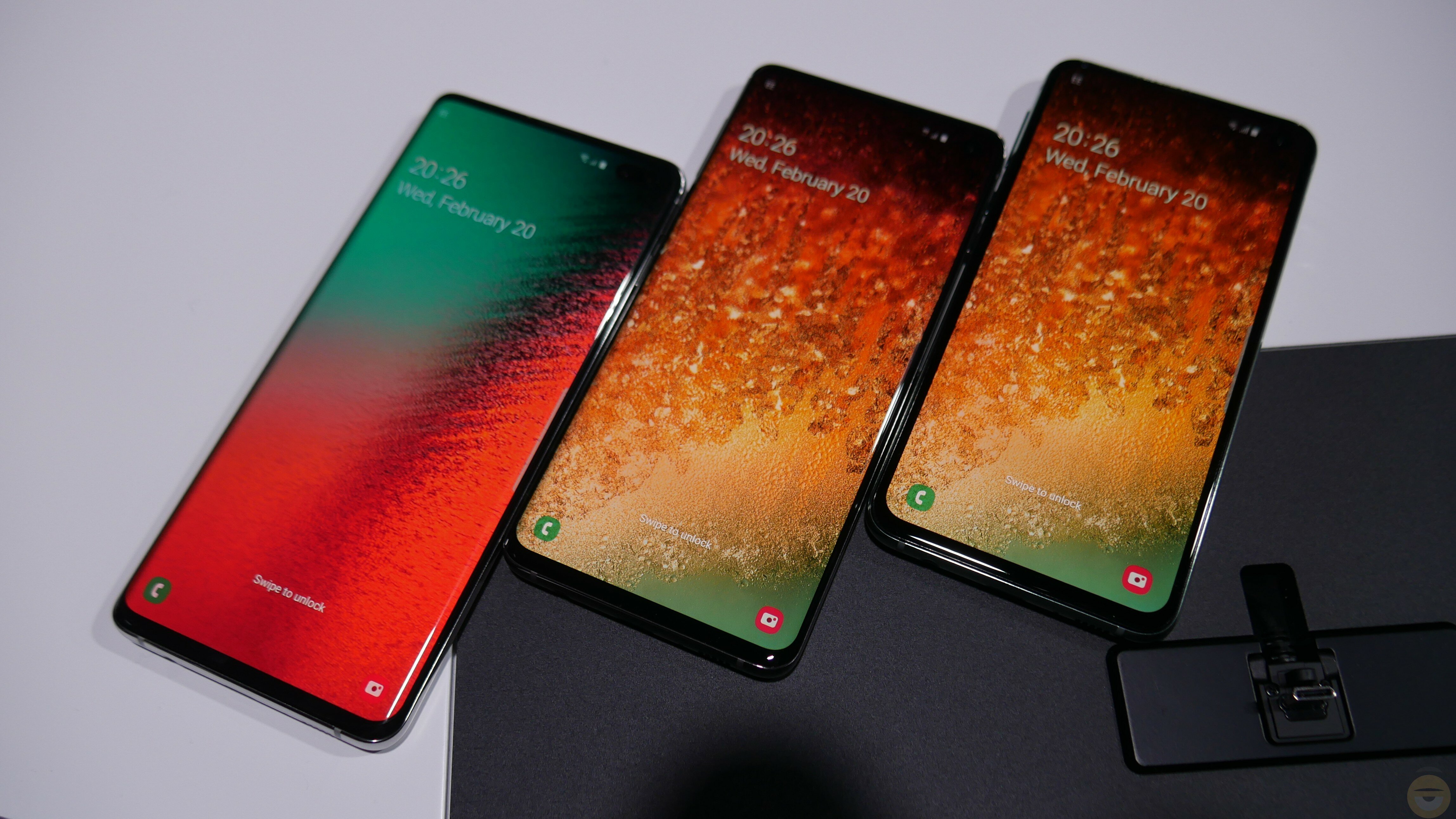 Το Galaxy S10e είναι η απάντηση της Samsung στο iPhone XR