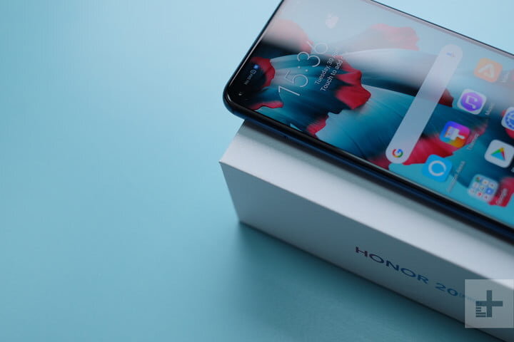 Με οπή στην οθόνη το νέο Honor 20 Pro που θα διαθέτει τετραπλή κύρια κάμερα