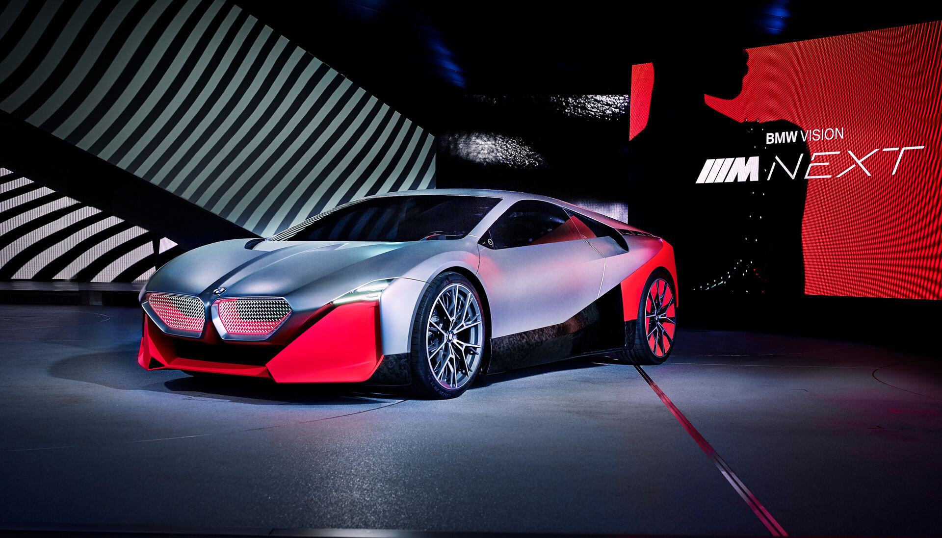 Το Vision M Next της BMW είναι ένα αυτόνομο όχημα που κατασκευάστηκε για τους λάτρεις της οδήγησης
