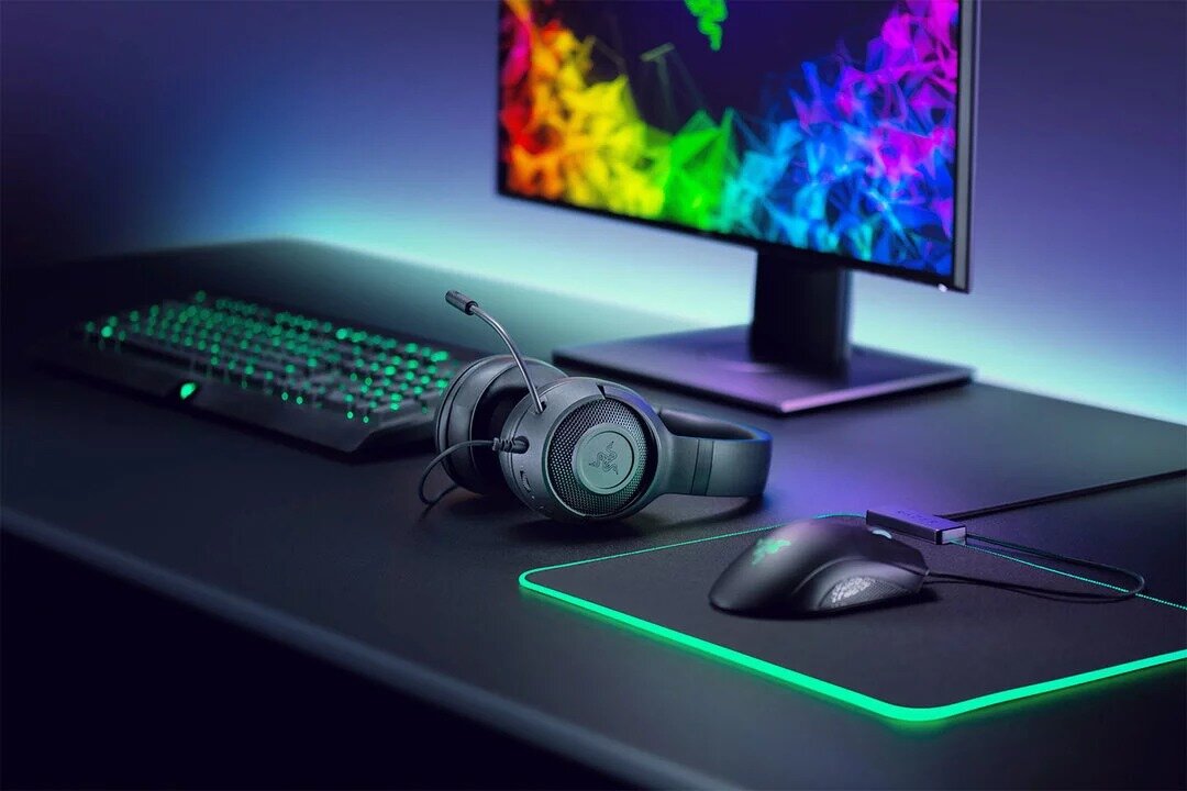 Περισσότερες πληροφορίες για "Η Razer ανακοίνωσε το headset Kraken X με βάρος μόλις 250 γρ. και ήχο surround 7.1"