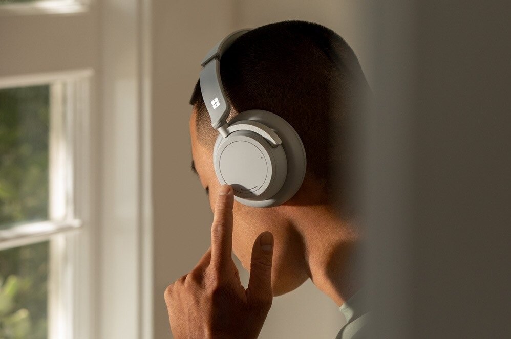 Νέα Surface Headphones 2 από την Microsoft με τιμή $249