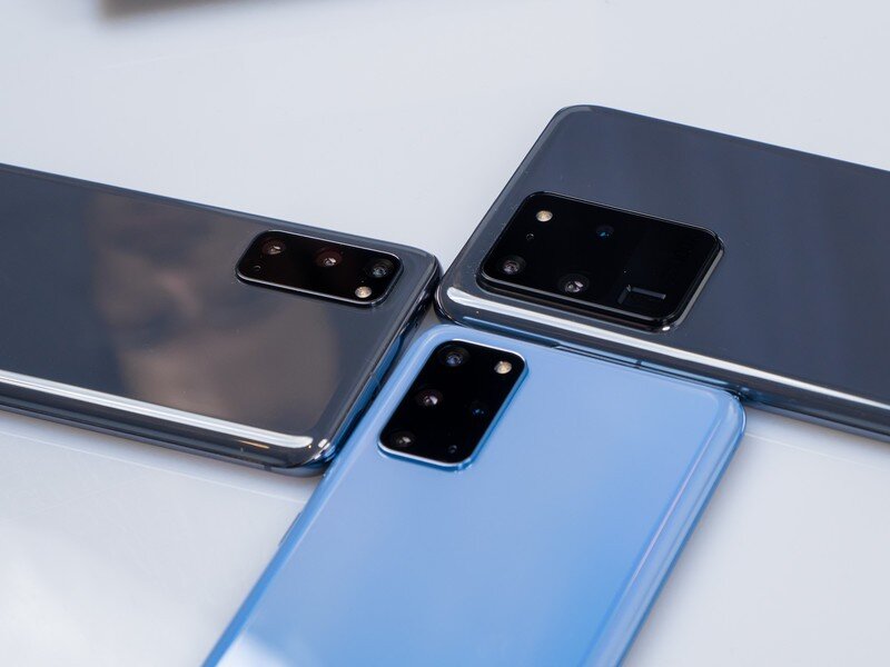Η σειρά Samsung Galaxy S30 δεν θα περιλαμβάνει ακουστικά και φορτιστή στο κουτί, όπως φαίνεται