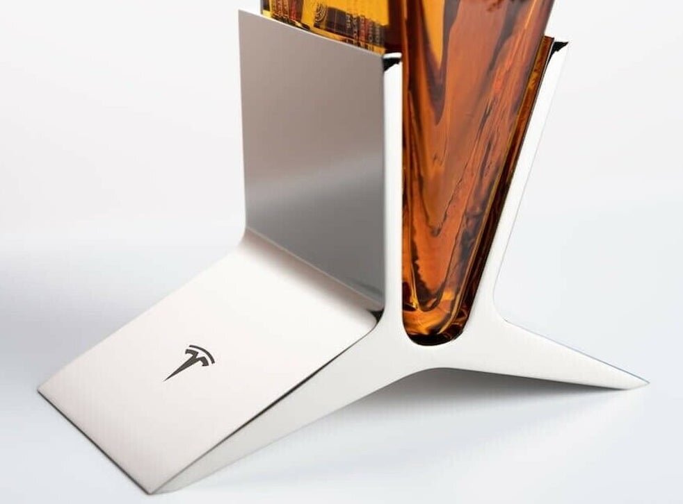 Tesla Tequila: Όταν ένα πρωταπριλιάτικο αστείο, γίνεται πραγματικότητα