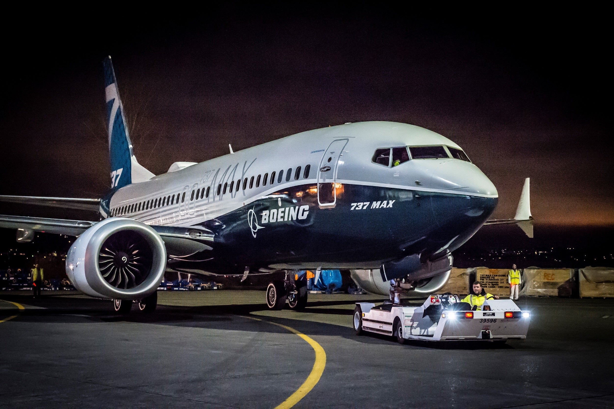 Η FAA επιτρέπει στο Boeing 737 Max να επιστρέψει στην ενεργό δράση - εφόσον περάσει νέες δοκιμές