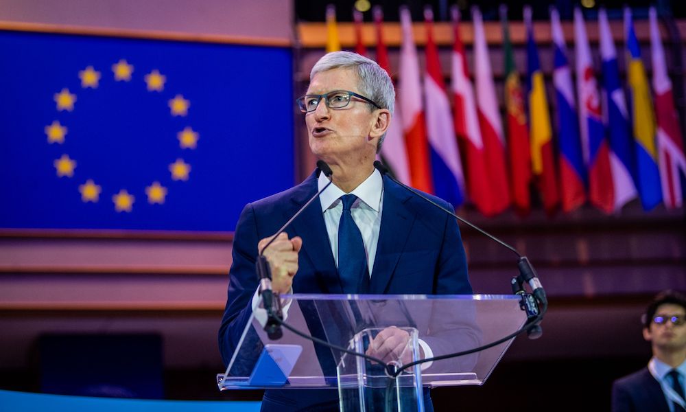 Περισσότερες πληροφορίες για "Apple και Facebook σε πορεία μετωπικής σύγκρουσης"